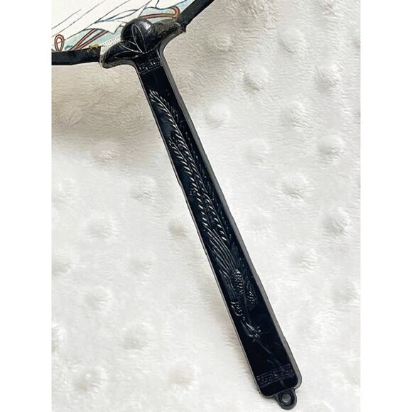 Vintage Japanese Paddle Fan w/Hand Painted Silk Geisha, Black Tasseled Handle - Picture 3 of 4